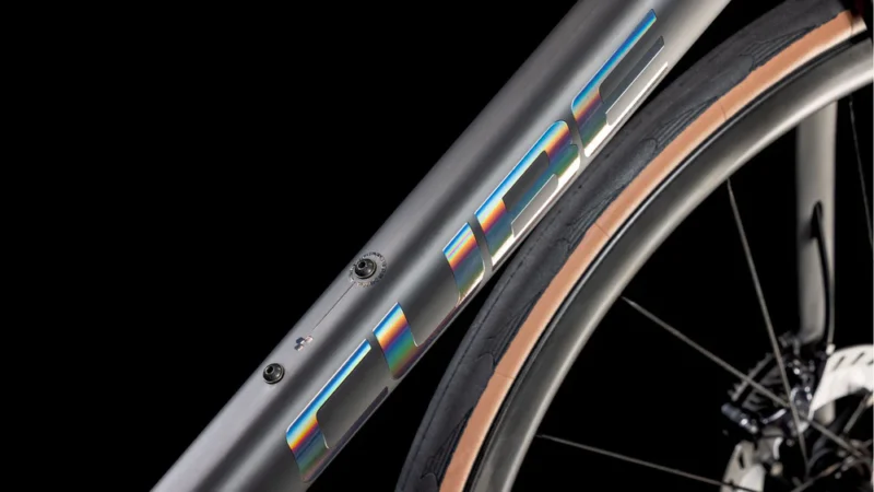 Cube Attain C:62 SLT carbon´n´rainbow (2025) – Image 5