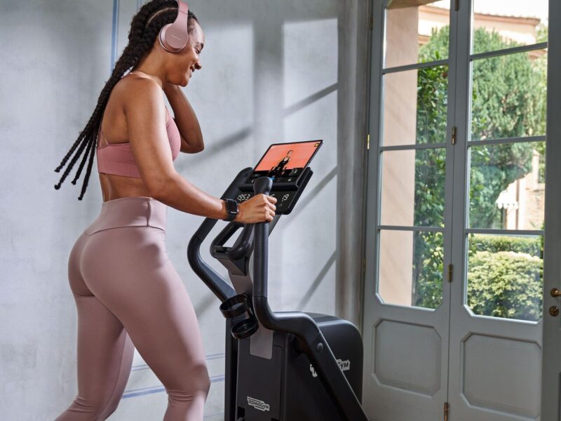 Technogym Elliptical Vélo elliptique pliable & compact – Image 3